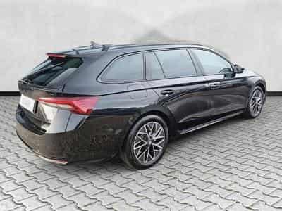 Skoda Octavia 2.0 TSI 150 kW 4x4 Sportline (2026) - Foto 7