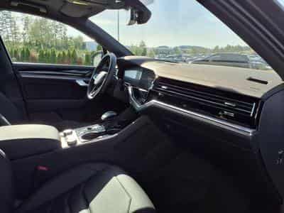 VW Touareg R-Line 3.0 TDI 8-Gang-Automatik 4MOTION (2026) - Foto 9