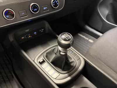 Hyundai Kona 1.0 T-GDI Techno 48V (2025) - Foto 11