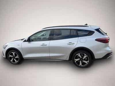 Ford Focus (2025) - Photo 2