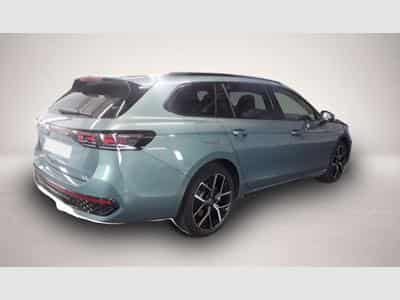 VW Passat (2025) - Foto 2
