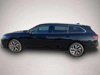 VW Passat (2024) - Foto 2