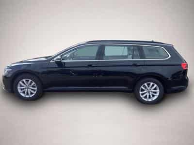 VW Passat (2024) - Foto 2