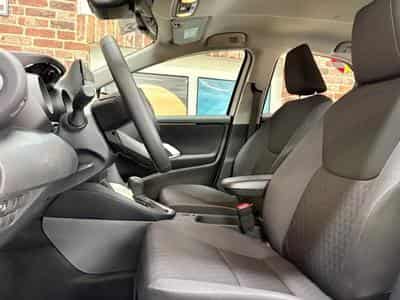 Toyota Yaris (2023) - Foto 5