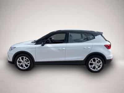 Seat Arona (2023) - Photo 2