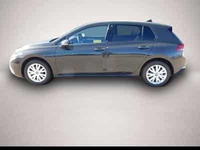 VW Golf (2024) - Foto 1