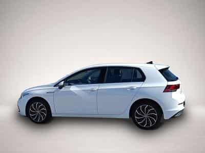 VW Golf (2024) - Photo 3