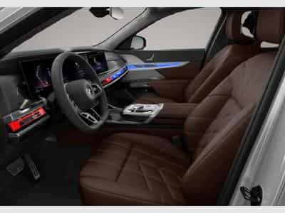 BMW 740 (2026) - Photo 3