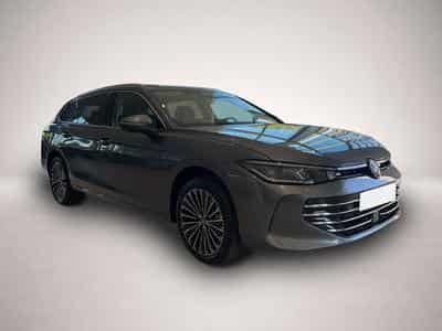 VW Passat (2025) - Photo 3
