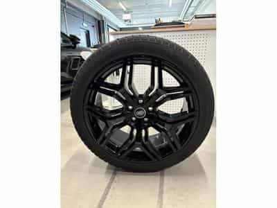 Jantes alu + Pneus h 22" 275/40 R22 108V (2026) - Foto 2