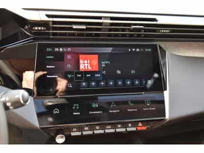 Peugeot 308 1.2 Hybrid 145 e-DCS6 Allure ACC CAM360 LANE 1° MAIN (2025) - Photo 11