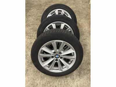 Felgen und Reifen – 17" - Foto 1