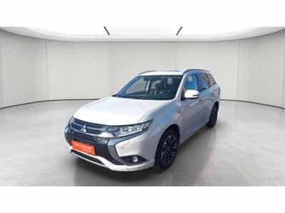 Mitsubishi Outlander PHEV (2019) - Foto 1