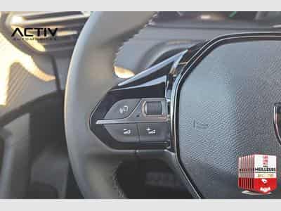 Peugeot 2008 Hybrid 145 e-DCS6 Allure (2026) - Photo 15