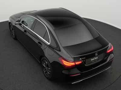 Mercedes A 180 Limousine LED+AHK+Kamera+Totw+Apple (2024) - Photo 13