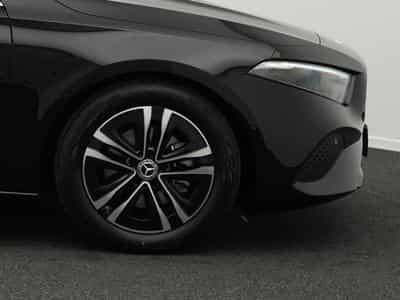 Mercedes A 180 Limousine LED+AHK+Kamera+Totw+Apple (2024) - Photo 8