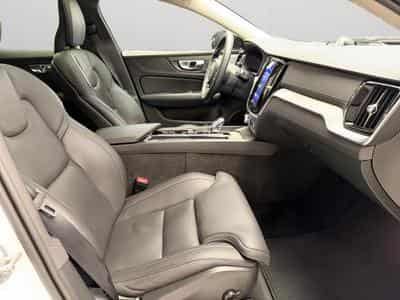 Volvo V60 B4 Ultra Dark / Essence (2025) - Foto 15