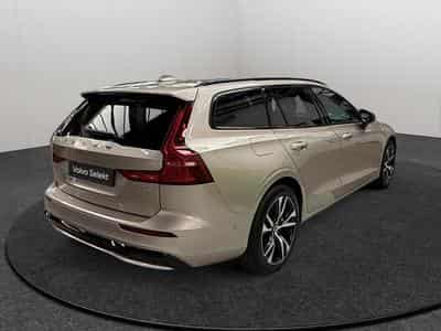 Volvo V60 B4 Plus Dark / Essence 2026 (2025) - Foto 5