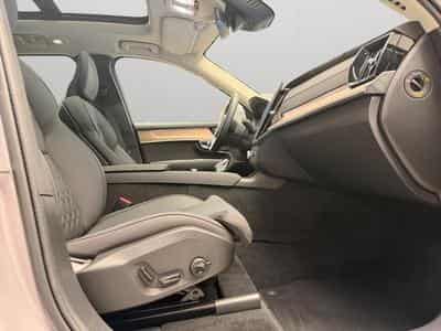 Volvo XC90 Facelift B5 AWD Plus Bright / Essence 2026 (2025) - Foto 15