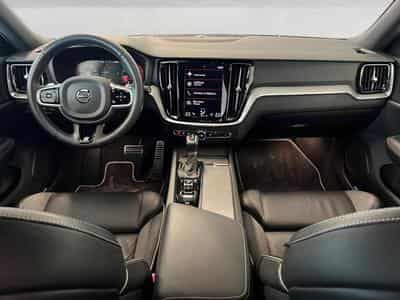 Volvo V60 R-Design (2020) - Foto 8