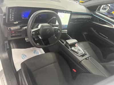 Renault Austral Full Hybrid E-Tech 200 Esprit Alpine (2025) - Foto 9