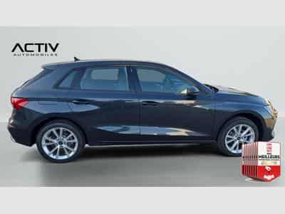 Audi A3 TFSI Mild Hybrid 150 S tronic 7 Design (2026) - Photo 8