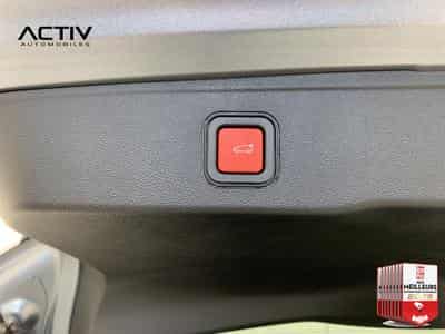 Jeep Avenger 1.2 Turbo T3 110 ch e-Hybrid BVR6 Summit (2026) - Foto 13