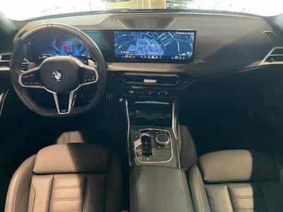 BMW 318 318d Touring M Sport (2026) - Foto 15