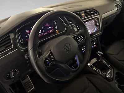 VW Tiguan 2.0 TSI OPF 235kW 4Mot R DSG (2024) - Photo 8