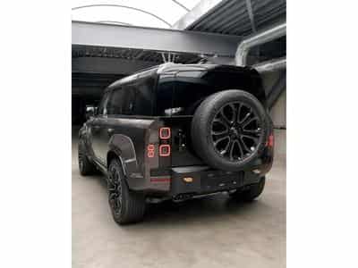 Land-Rover Defender (2026) - Photo 5