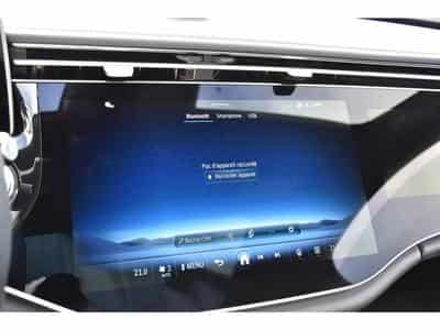 Mercedes 300 (2026) - Photo 12