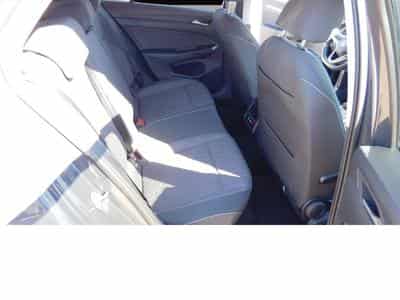 VW Golf (2024) - Foto 4