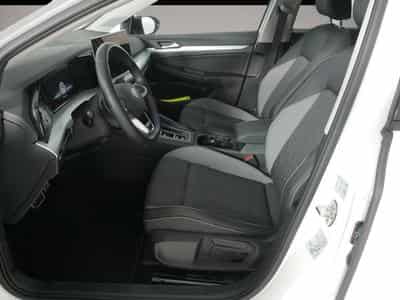 VW Golf (2026) - Photo 5