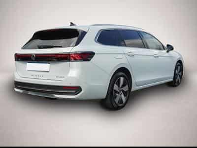 VW Passat (2026) - Photo 3