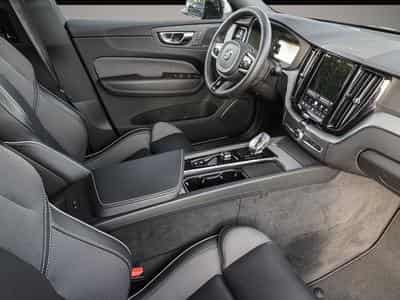 Volvo XC60 (2024) - Photo 6