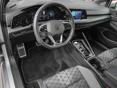 VW Golf (2024) - Photo 7