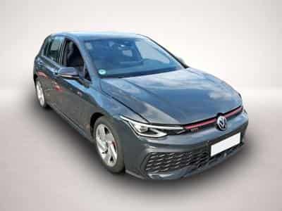 VW Golf (2024) - Photo 2