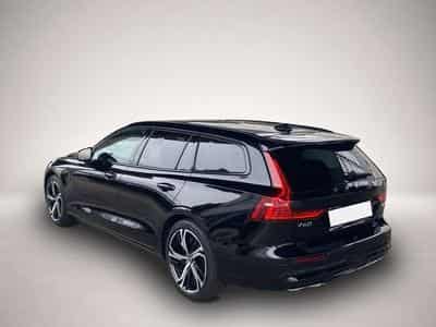 Volvo V60 (2024) - Photo 3