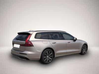 Volvo V60 (2025) - Photo 5