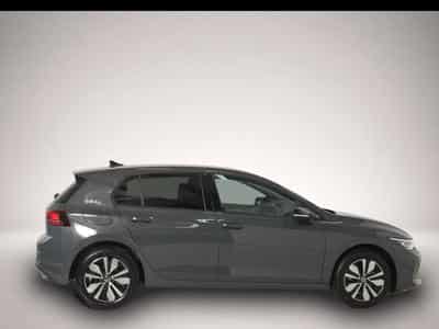 VW Golf (2025) - Photo 6