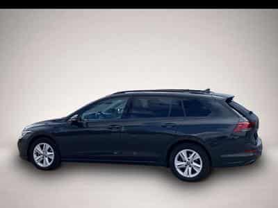 VW Golf (2023) - Photo 3