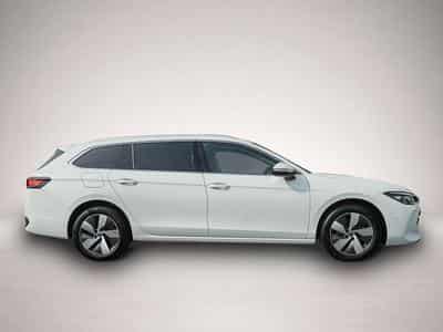 VW Passat (2026) - Photo 4