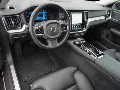 Volvo V60 (2024) - Photo 7