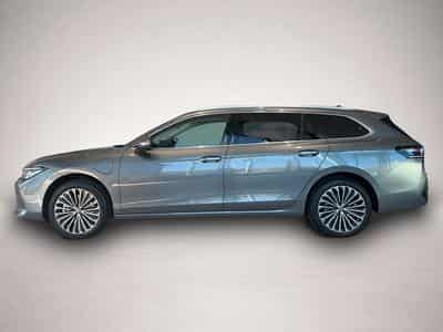VW Passat (2025) - Photo 4