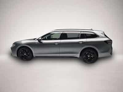 VW Passat (2025) - Photo 4