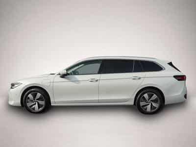 VW Passat (2026) - Photo 4