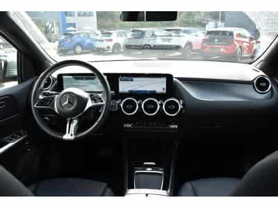 Mercedes 180 (2024) - Photo 9