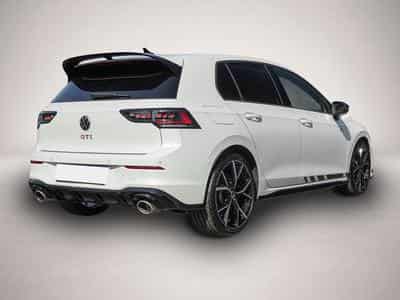 VW Golf (2025) - Photo 3