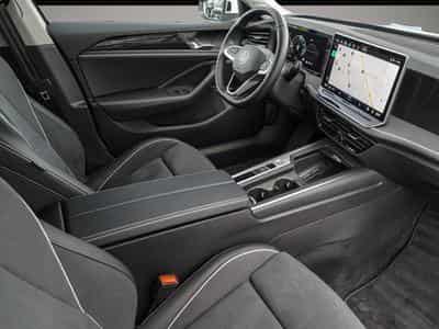 VW Passat (2026) - Photo 6