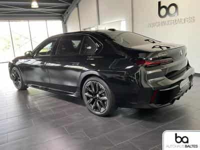 BMW 740 (2026) - Photo 4